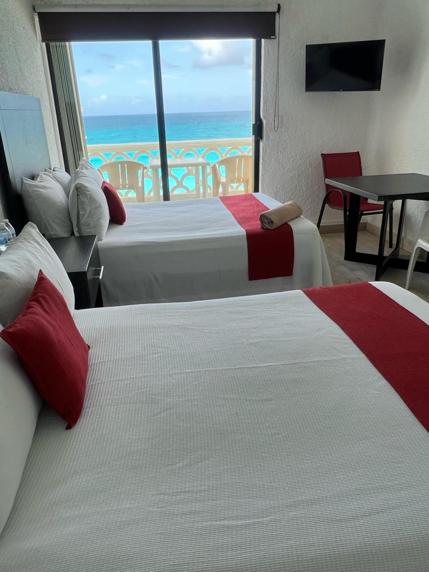 “Magic Sunrise At Cancun” Exteriör bild
