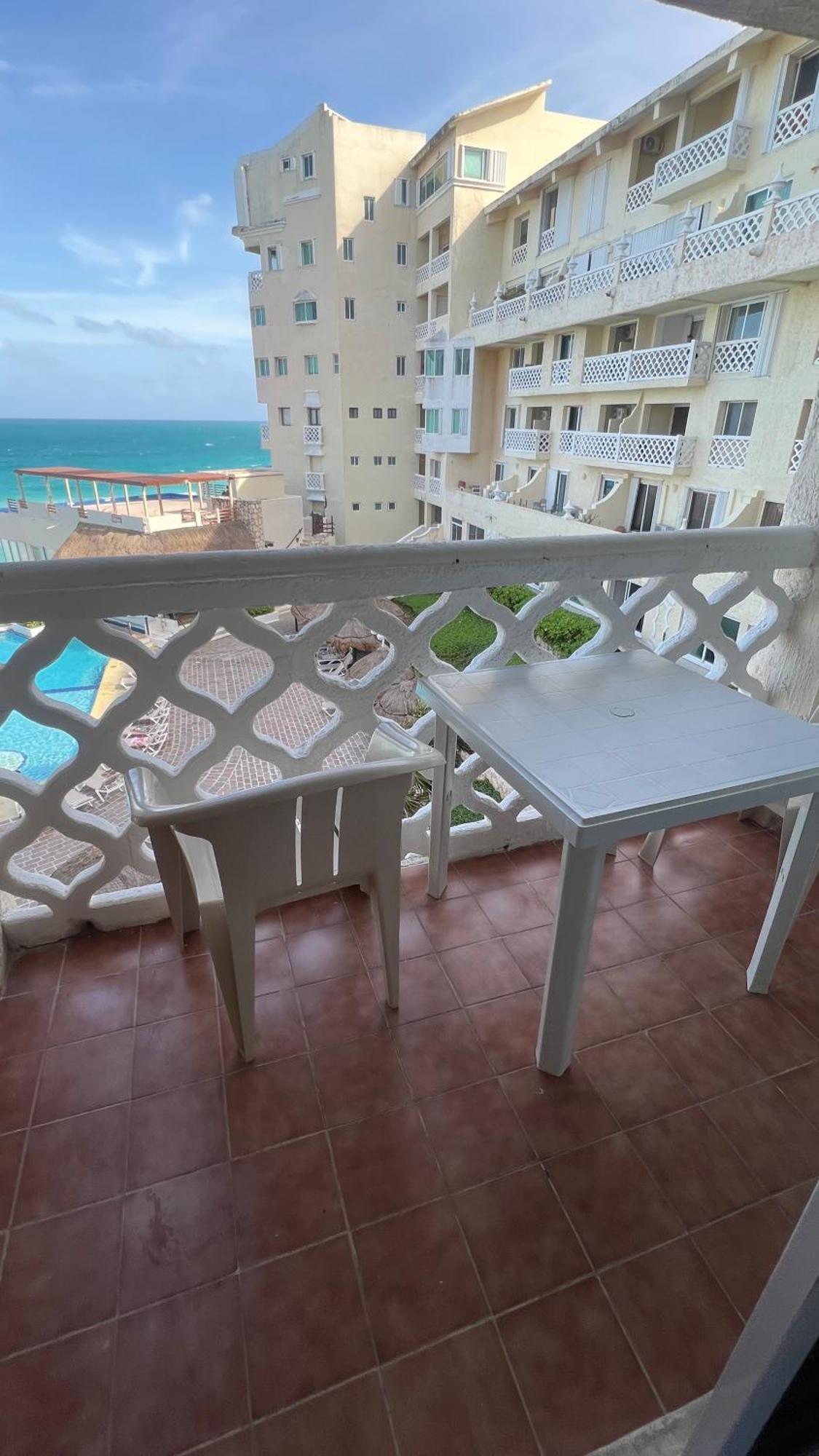 “Magic Sunrise At Cancun” Exteriör bild