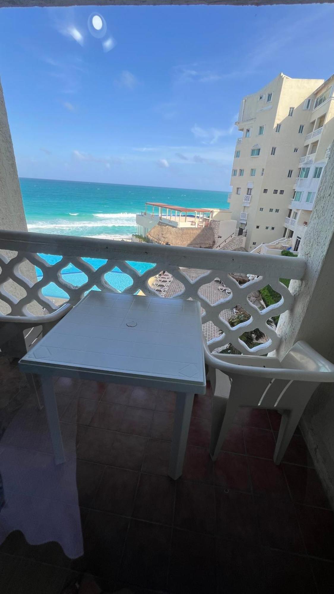 “Magic Sunrise At Cancun” Exteriör bild