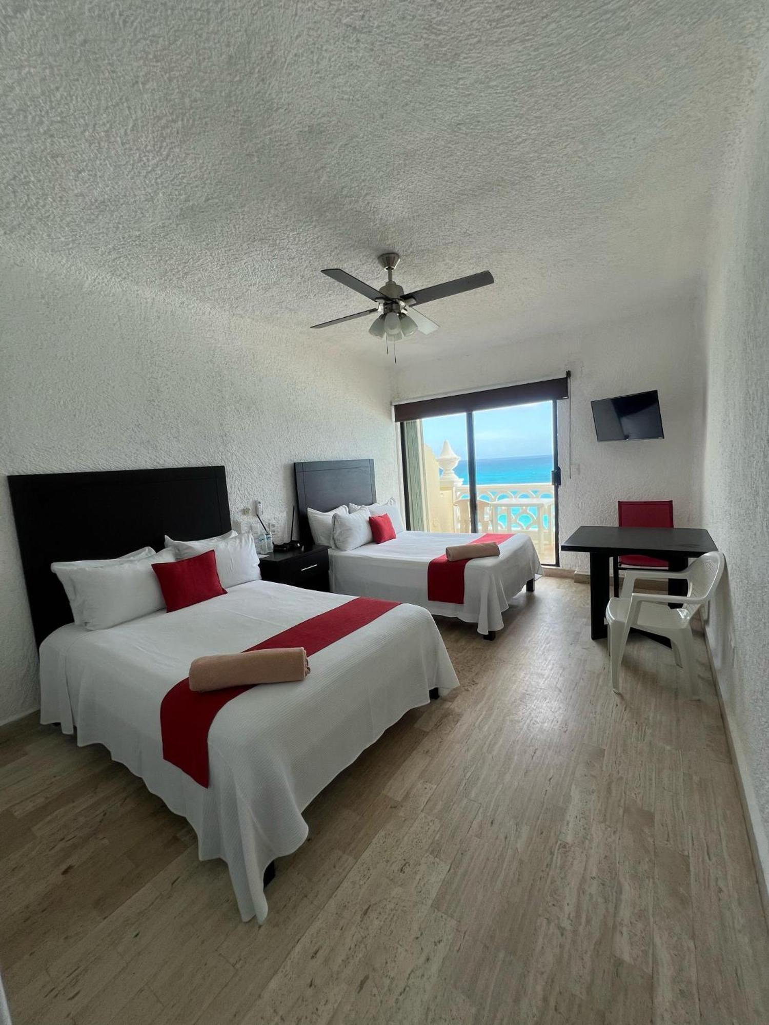 “Magic Sunrise At Cancun” Exteriör bild