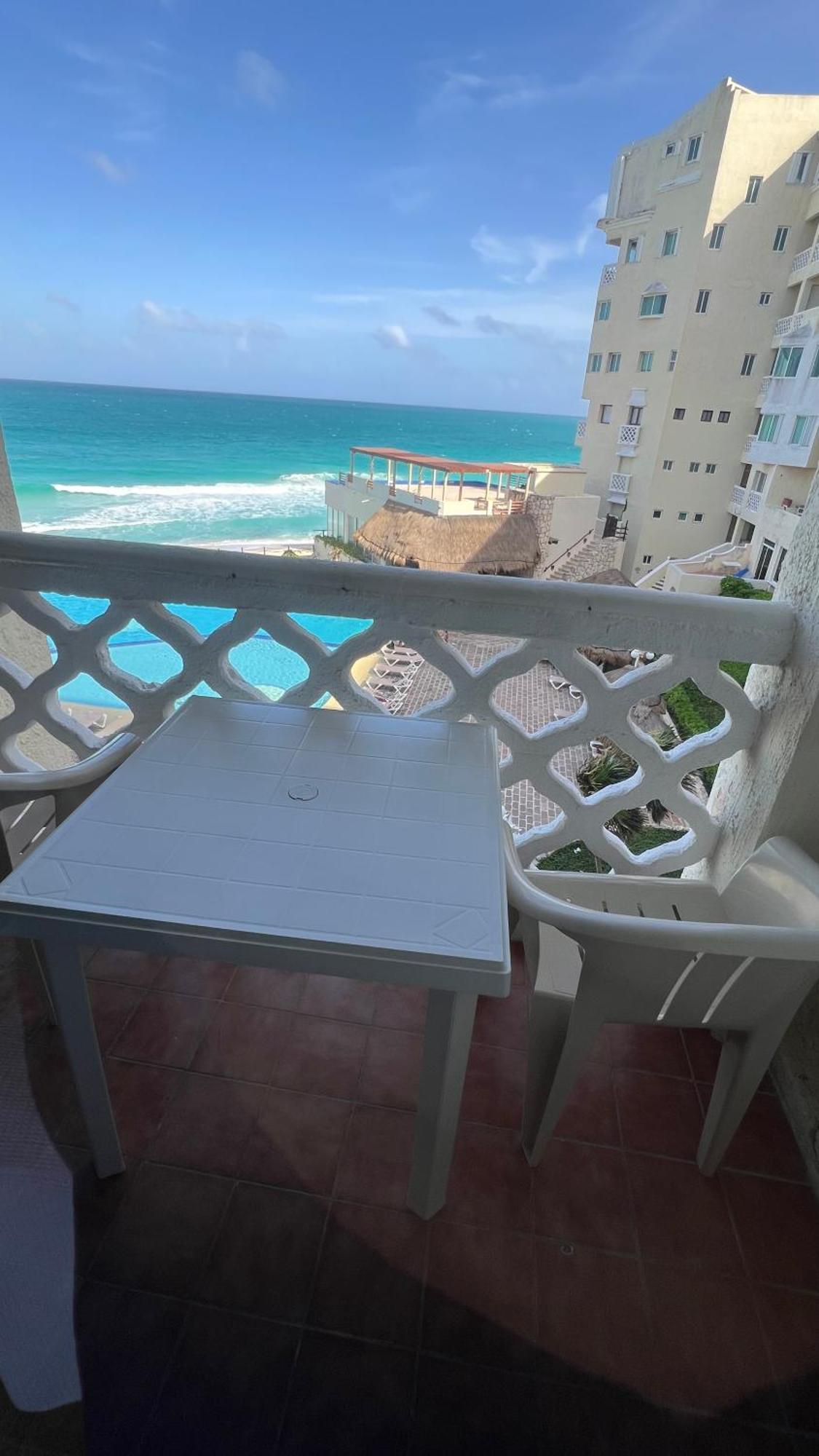 “Magic Sunrise At Cancun” Exteriör bild